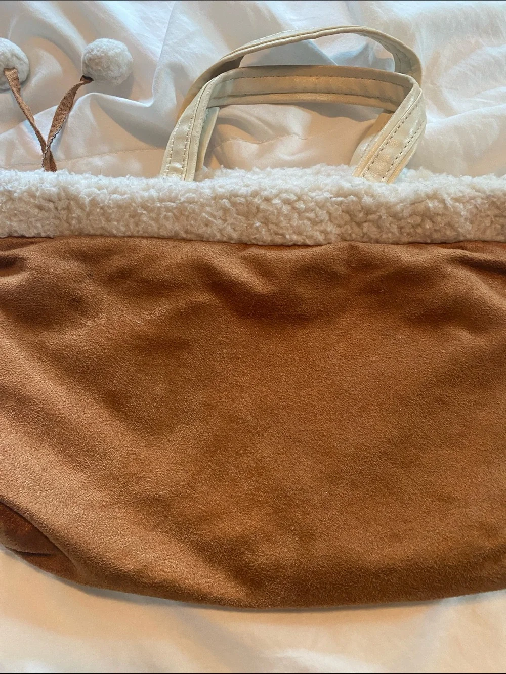 Tan Modella hand bag with change purse
